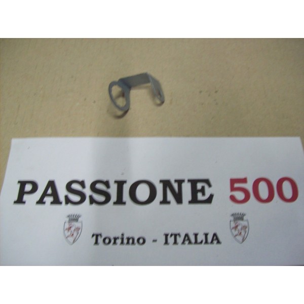 PIASTRINA FISSAGGIO TUBO FRENO ANTERIORE SINISTRO FIAT 500